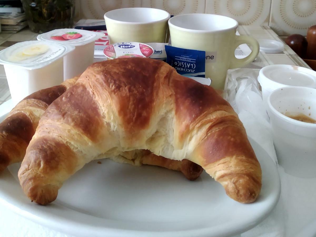 Dimora Dioniso Alojamento de Acomodação e Pequeno-almoço *